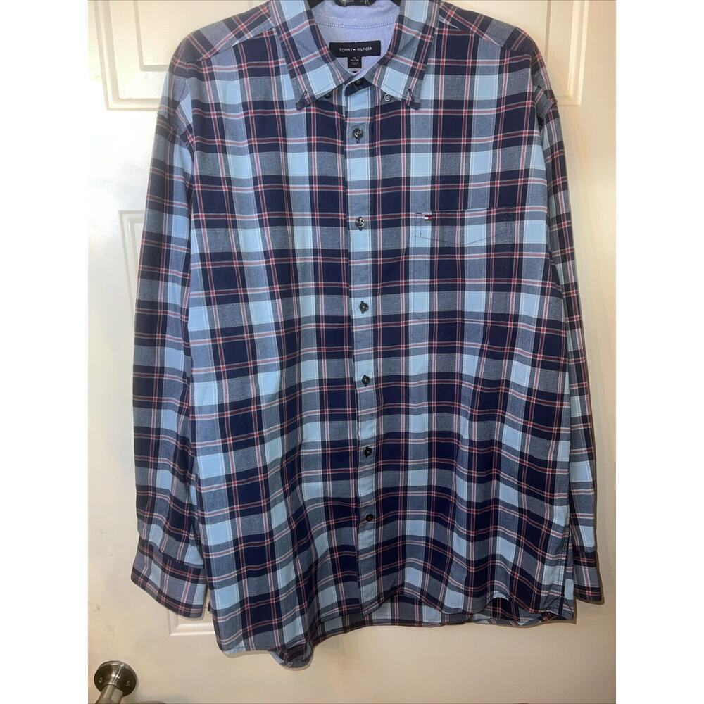 Tommy Hilfiger Men’s Button Up Shirt Size XL Blue Red Plaid Classic Fit Stretch